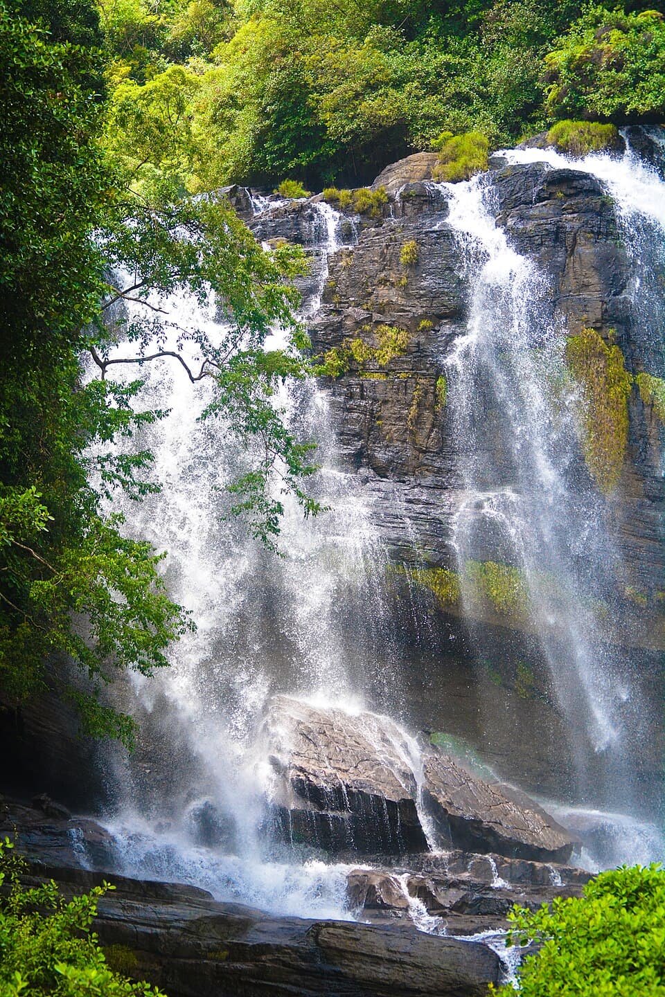 Galboda Ella, a 30-meter waterfall near Galboda station