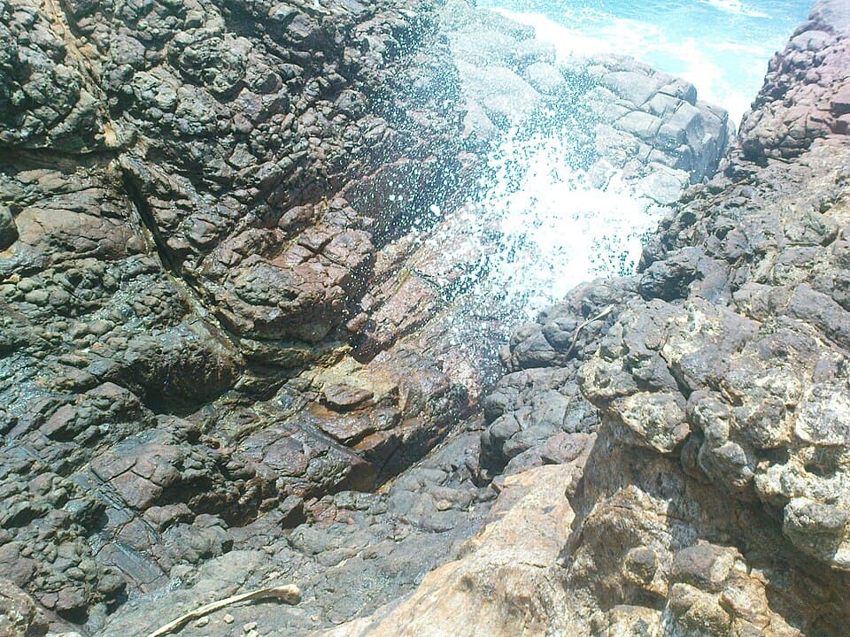 Sea spray rising through the rock cleft at the Hummanaya blowhole, Kudawella