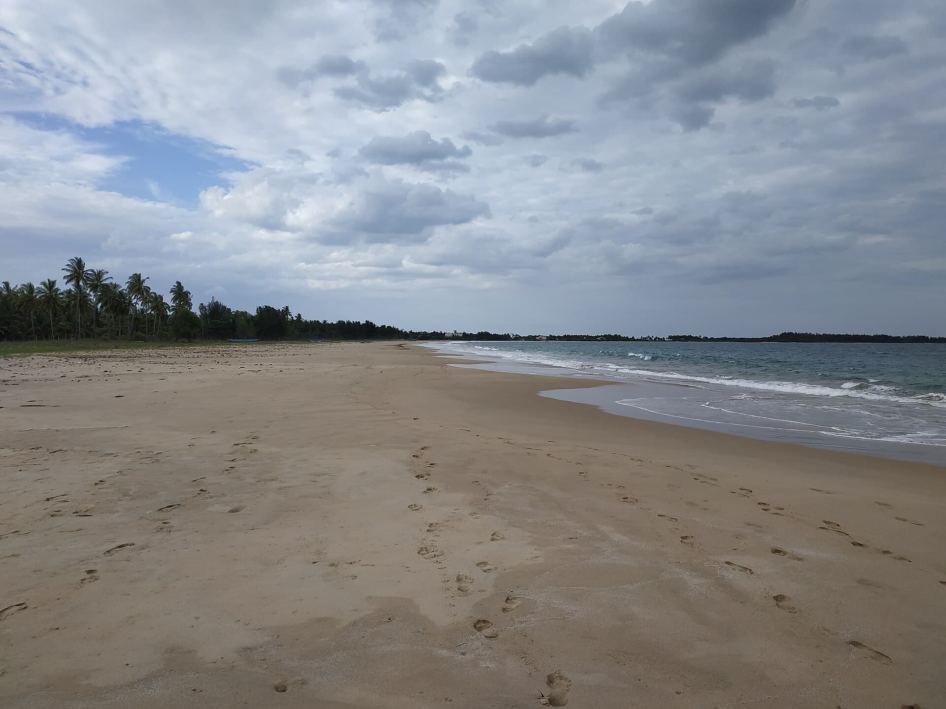 Kalkudah Beach, a beach in Batticaloa