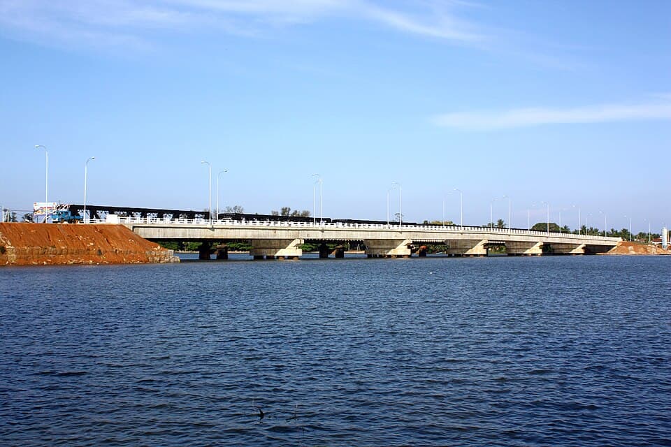 The 2013 Kallady Bridge over Batticaloa Lagoon