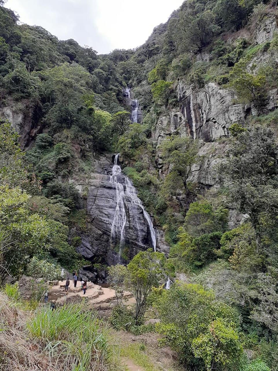 Kolapathana Ella, a 70-meter waterfall above Mandaram Nuwara