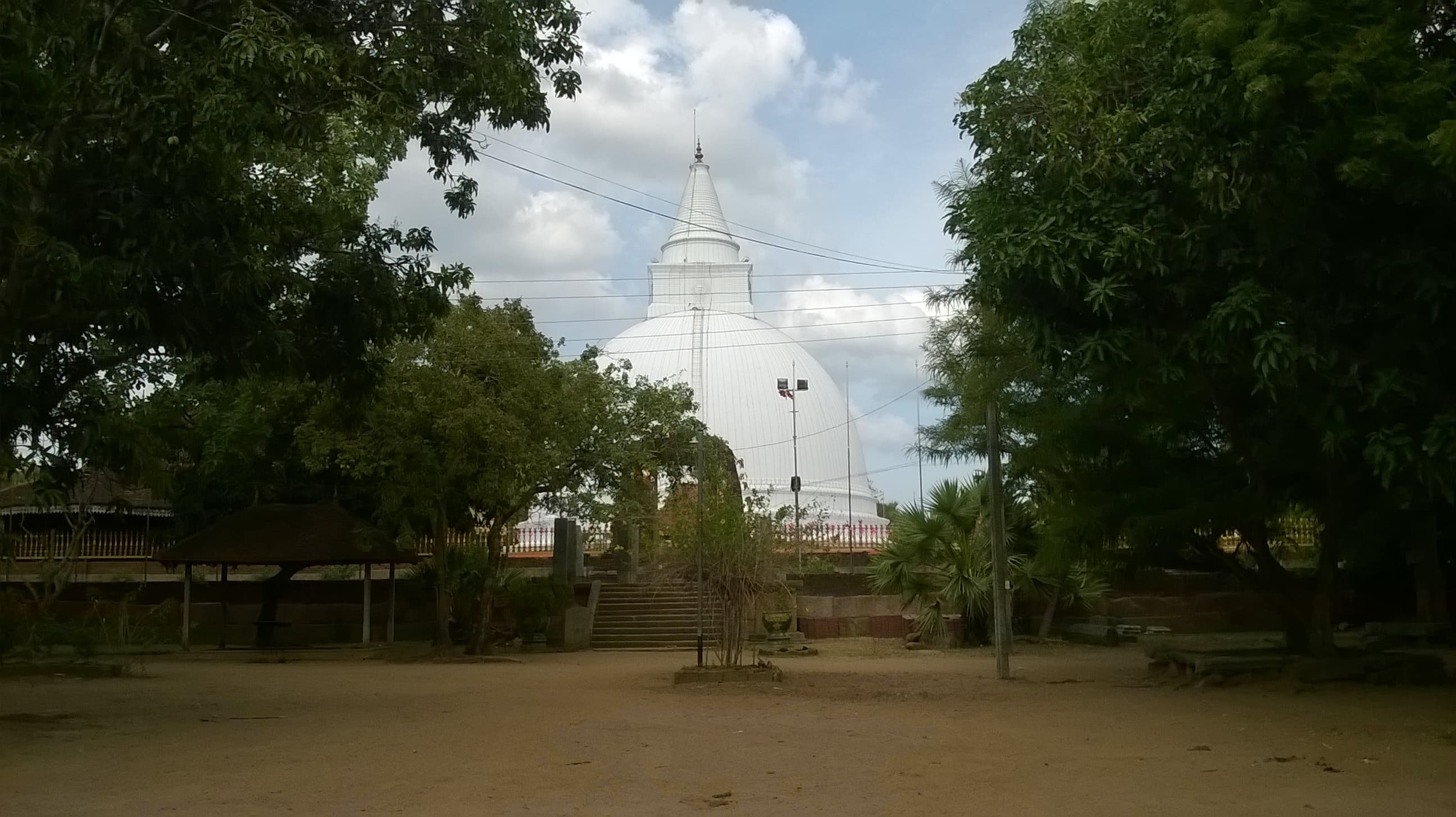 Seruwila Mangala Raja Maha Vihara, a Buddhist temple with a prominent stupa