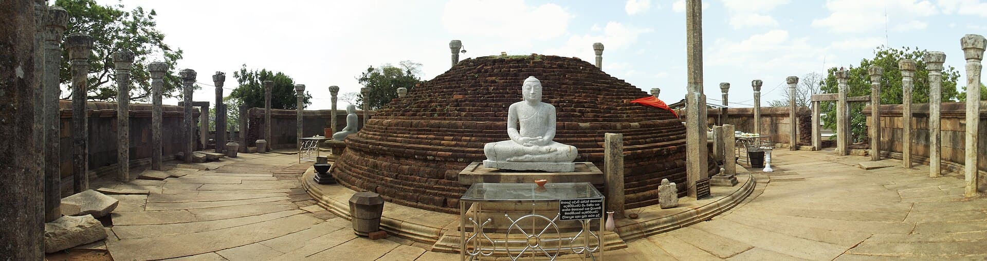 Girihandu Seya stupa at Thiriyai, north of Trincomalee