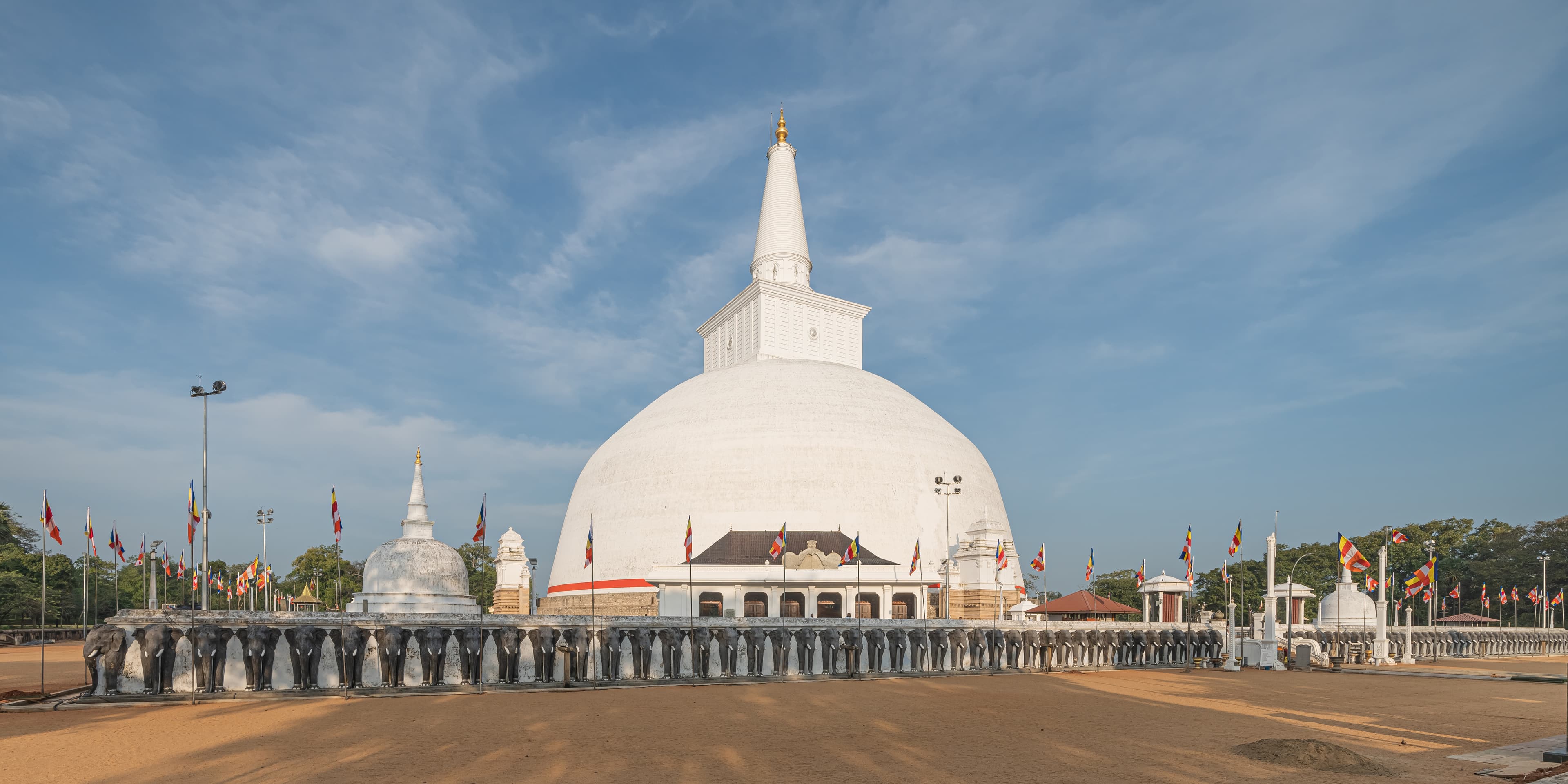 Ruwanwelisaya, a cultural site in Anuradhapura